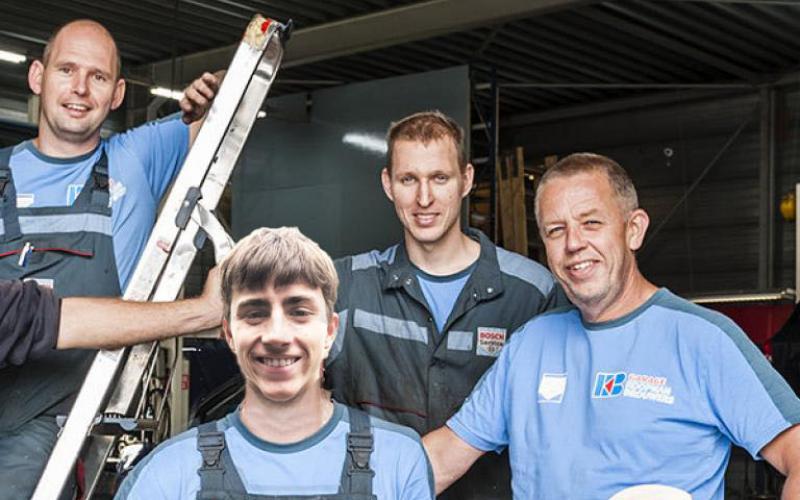 Het team van Bosch Car Service Koopman Brouwers in Wieringerwerf